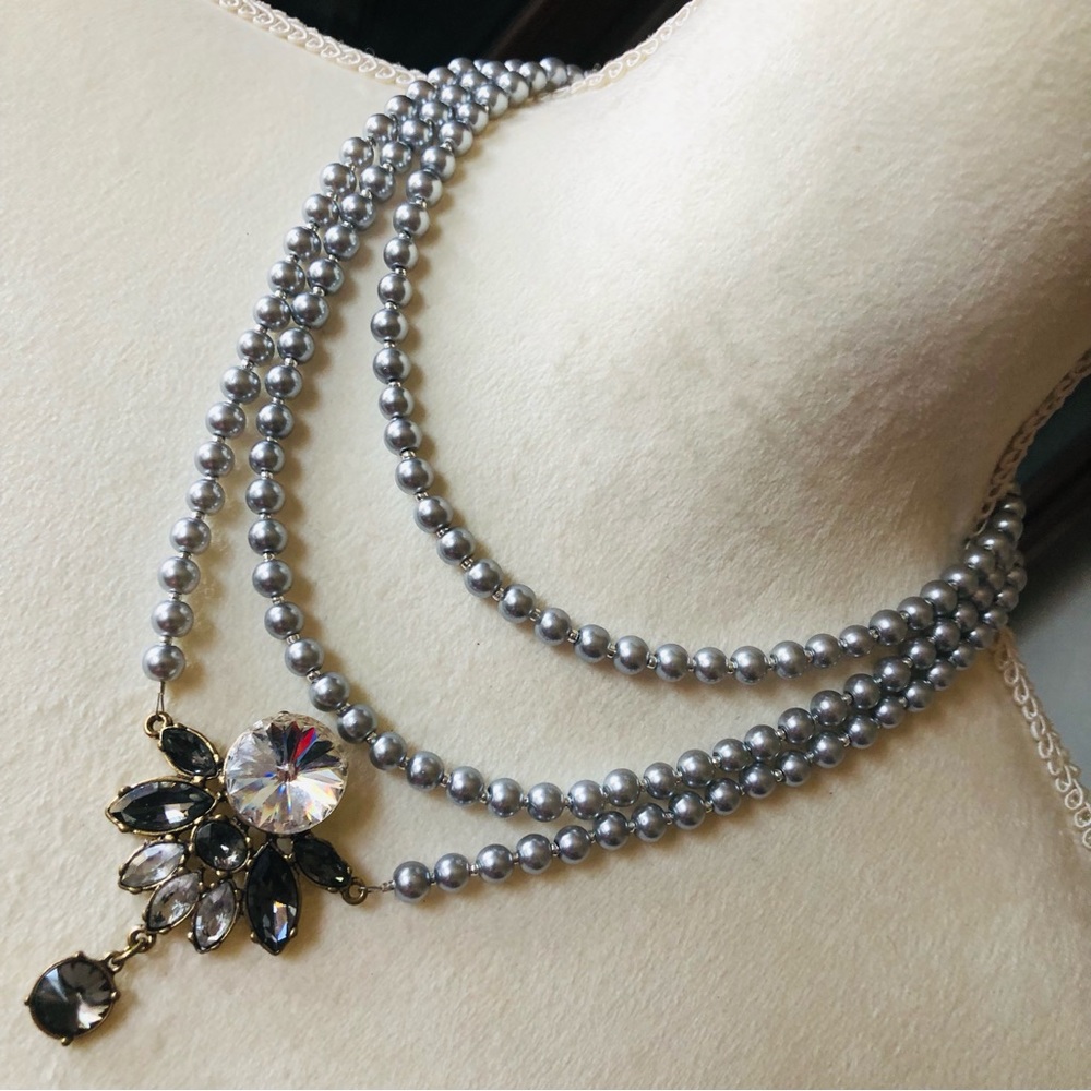 Handcrafted repurpose silver stone pendant Czech glass Pearl necklace